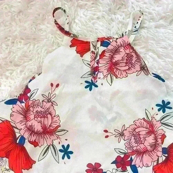 Floral Tank Top - Picture 2 of 2